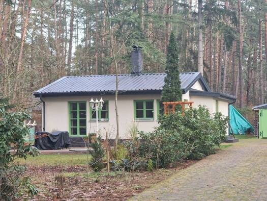 Einfamilienhaus zur Miete 1.600 € 2 Zimmer 60 m² 1.144 m² Grundstück frei ab sofort Fichtenwalde Beelitz 14547