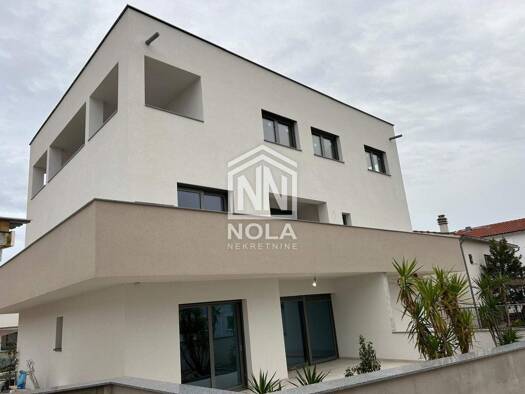 Wohnung zum Kauf 310.000 € 4 Zimmer 1. Geschoss Vodice 22211