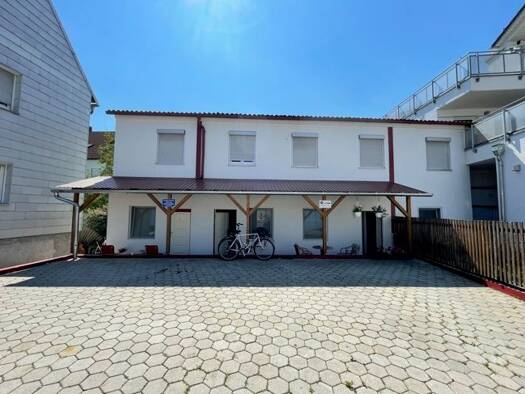 Mehrfamilienhaus zum Kauf 645.000 € 7 Zimmer 160 m² 254 m² Grundstück Achdorf Landshut 84036