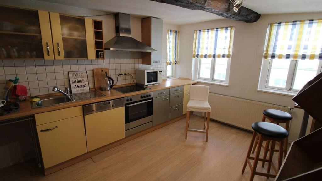 Wohnung zum Kauf 249.000 € 4 Zimmer 142 m² 1. Geschoss Lemgo 32657