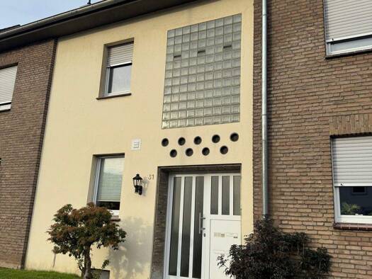 Wohnung zur Miete 350 € 2 Zimmer 35 m² 2. Geschoss frei ab sofort Lessingstraße 31 Stadtmitte Viersen 41747