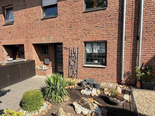 Einfamilienhaus zum Kauf 399.000 € 6 Zimmer 150 m² 180 m² Grundstück frei ab sofort Giesenkirchen Ost 41238