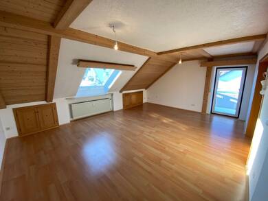 Wohnung zur Miete 1.190 € 3 Zimmer 94 m² 2. Geschoss frei ab 01.09.2025 Heroldsberg Heroldsberg 90562