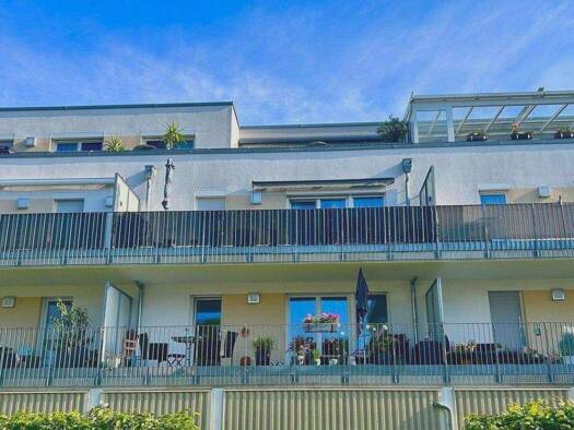 Wohnung zum Kauf 339.000 € 3 Zimmer 72 m² 1. Geschoss frei ab 01.12.2026 Dambach Fürth 90768
