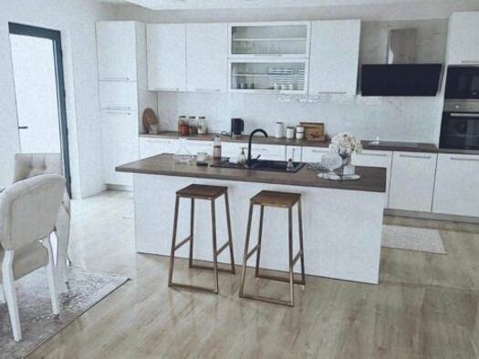 Haus zum Kauf 800.000 € 10 Zimmer 155 m² 800 m² Grundstück Zivinice 75270