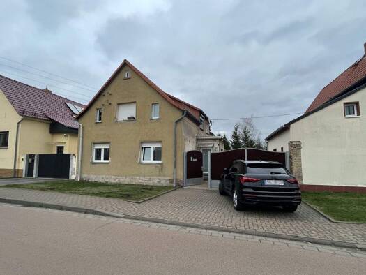 Einfamilienhaus zum Kauf provisionsfrei 99.000 € 5 Zimmer 155 m² 1.660 m² Grundstück frei ab 09.06.2026 Riestedt Sangerhausen 06526