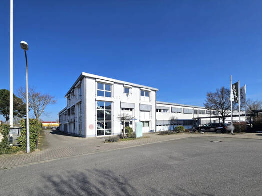 Bürofläche zum Kauf 2.300.000 € 30 Zimmer 1.530 m² Bürofläche Ruchheim Ludwigshafen am Rhein / Ruchheim 67071