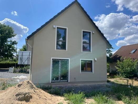 Einfamilienhaus zum Kauf provisionsfrei 385.900 € 4,5 Zimmer 130 m² 650 m² Grundstück frei ab 31.12.2027 Klipphausen Klipphausen 01665
