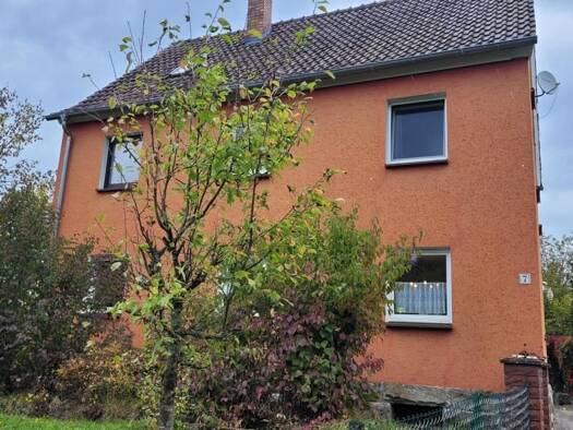 Haus zum Kauf 160.000 € 7 Zimmer 120 m² 800 m² Grundstück Weißenbrunn a. Forst Untersiemau 96253