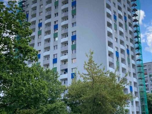 Wohnung zur Miete nur mit Wohnberechtigungsschein 388 € 2 Zimmer 42,9 m² frei ab 18.08.2026 Jacob-Winter-Platz 1 Prohlis-Süd Ortsamtsbereich Prohlis 01239