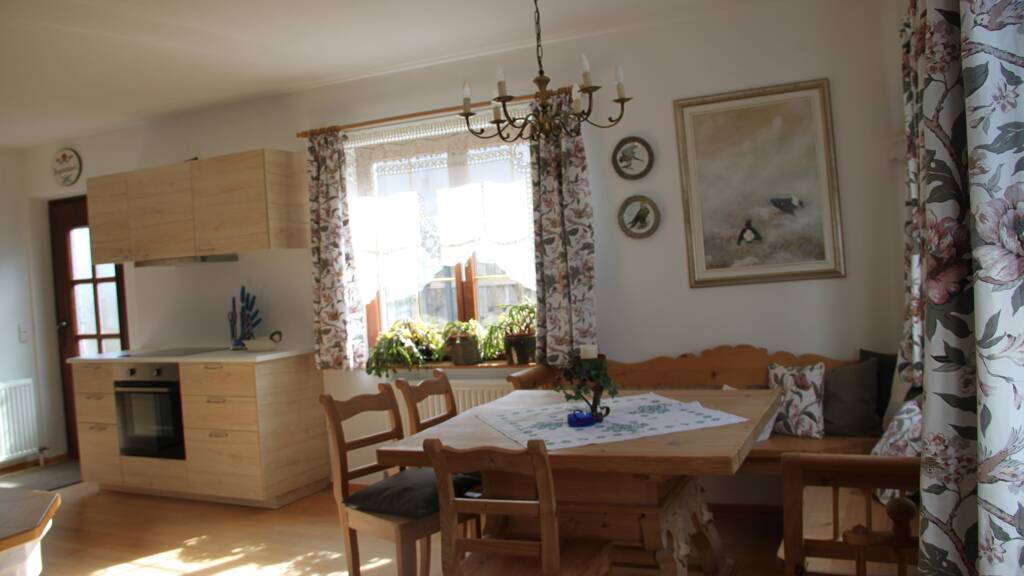 Wohnung zur Miete Wohnen auf Zeit 4.521 € 2 Zimmer 92 m² frei ab 21.02.2026 Wien 2512