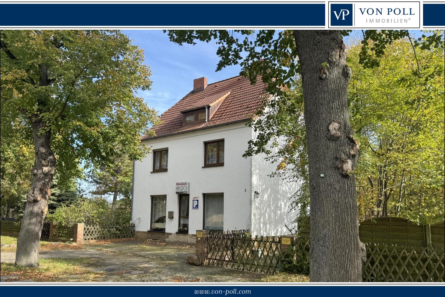 Mehrfamilienhaus zum Kauf 198.000 € 8 Zimmer 180 m²<br/>Wohnfläche 914 m²<br/>Grundstück Schipkau Schipkau 01993