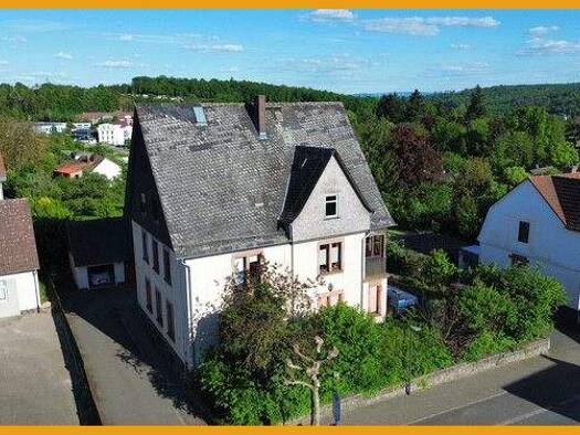 Einfamilienhaus zum Kauf provisionsfrei 359.000 € 11 Zimmer 360 m² 915 m² Grundstück Homberg Homberg (Ohm) 35315