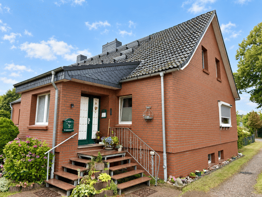 Doppelhaushälfte zum Kauf 350.000 € 3 Zimmer 100 m² 1.757 m² Grundstück frei ab 01.09.2027 Wahrsow Lüdersdorf 23923