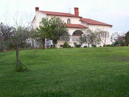 Einfamilienhaus zum Kauf 750.000 € 1 Zimmer 1.000 m² Umag 52470