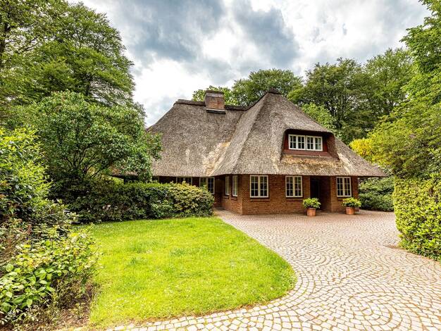 Einfamilienhaus zum Kauf 5.800.000 € 6 Zimmer 295 m² 6.035 m² Grundstück Poppenbüttel Hamburg 22391