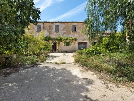 Bauernhaus zum Kauf 1.100.000 € 4 Zimmer 1.400 m² 32.700 m² Grundstück Campos 07630