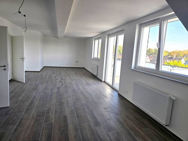 Wohnung zur Miete 980 € 2,5 Zimmer 102,9 m² Geschoss 3/3 frei ab sofort Duisburger Str. 354 Alt-Homberg Duisburg 47198