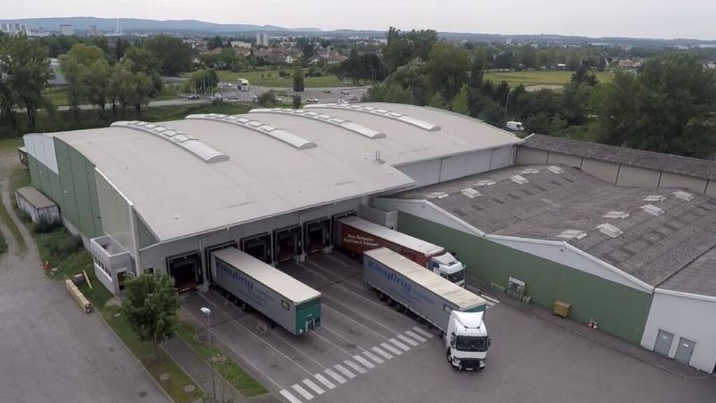 Halle/Industriefläche zur Miete 10.500 m² Lagerfläche teilbar ab 100 m² 2 rue diu Rhone Village-Neuf 68128