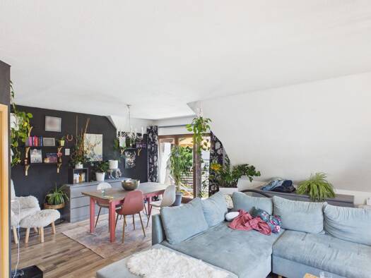Mehrfamilienhaus zum Kauf 290.000 € 6 Zimmer 180 m² 1.200 m² Grundstück Großlehna Markranstädt 04420
