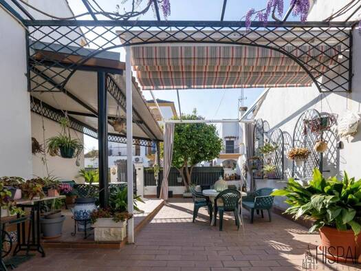 Chalet zum Kauf 400.000 € 5 Zimmer 284 m² Sanlúcar la Mayor 41800