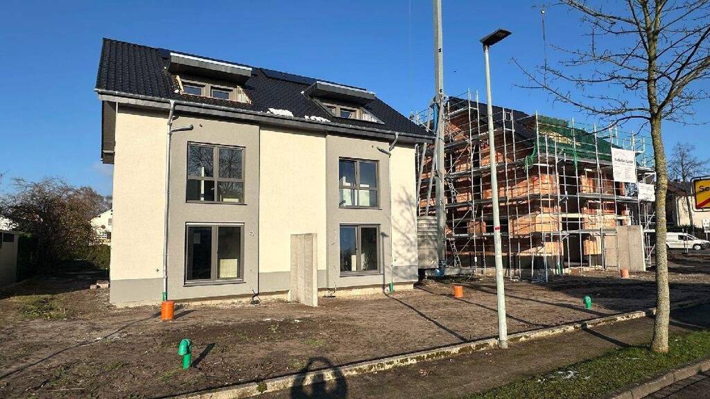 Doppelhaushälfte zum Kauf - Erstbezug provisionsfrei 376.900 € 6 Zimmer 160,2 m² Zum Kurwald 2b Schlangen 33189