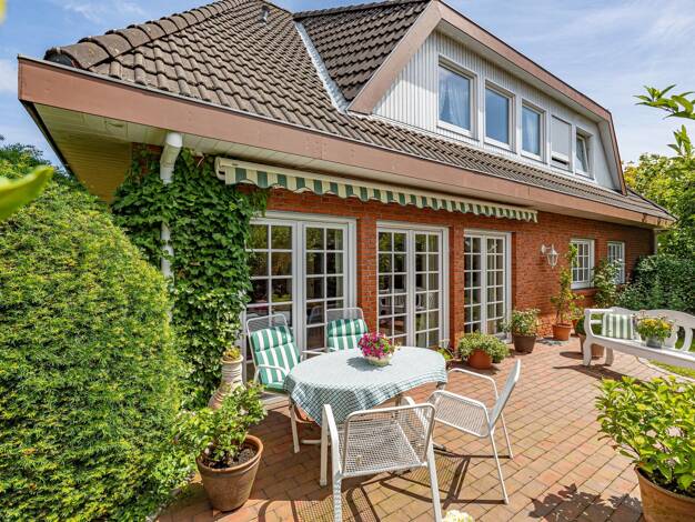 Einfamilienhaus zum Kauf 650.000 € 7 Zimmer 215 m² 598 m² Grundstück Glücksburg Glücksburg (Ostsee) 24960