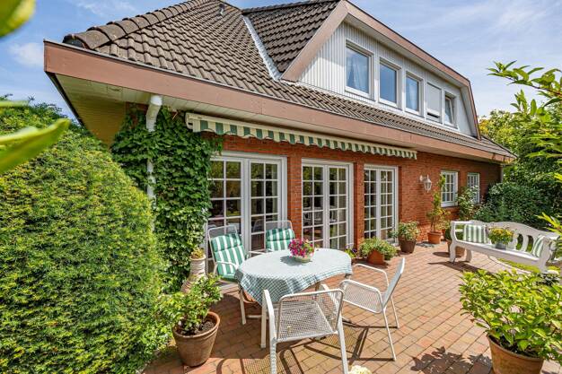 Einfamilienhaus zum Kauf 650.000 € 7 Zimmer 215 m² 598 m² Grundstück Glücksburg Glücksburg (Ostsee) 24960