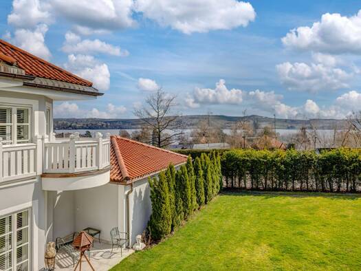 Villa zum Kauf 11 Zimmer 312 m² 1.698 m² Grundstück Starnberg Starnberg 82319