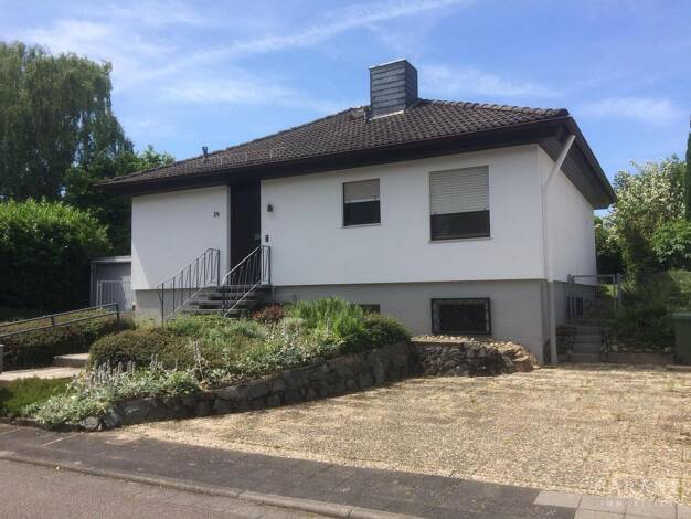 Bungalow zum Kauf 490.000 € 3 Zimmer 94 m² 585 m² Grundstück Reinheim 64354