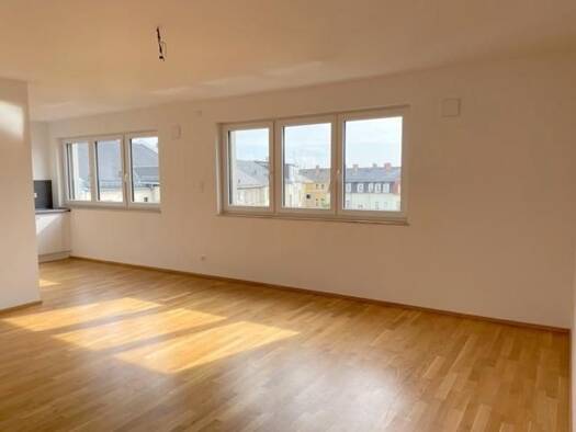 Wohnung zur Miete 986 € 2 Zimmer 75 m² 6. Geschoss Fritz-Reuter-Straße 1 Leipziger Vorstadt Ortsamtsbereich Neustadt 01097