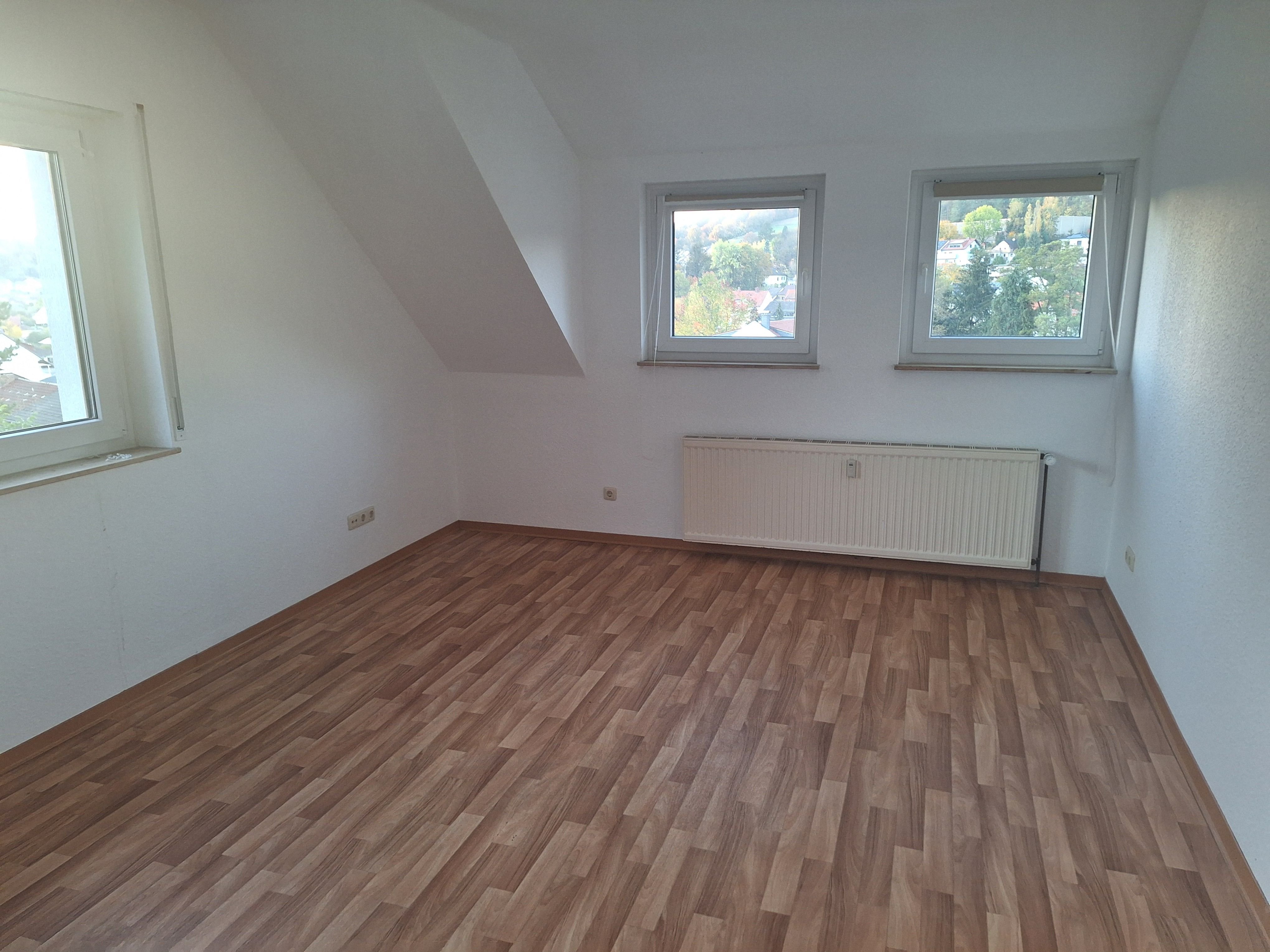 Wohnung zur Miete 410 € 2 Zimmer 42 m²<br/>Wohnfläche 2.<br/>Geschoss ab sofort<br/>Verfügbarkeit Hermann-löns weg 16-18 Bad Orb 63619