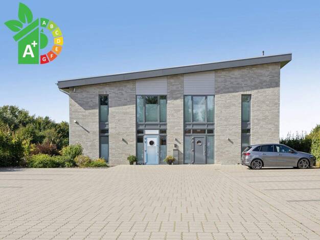 Bürogebäude zum Kauf als Kapitalanlage geeignet 1.490.000 € 23 Zimmer 800 m² 1.880 m² Grundstück Bad Bederkesa Geestland 27624