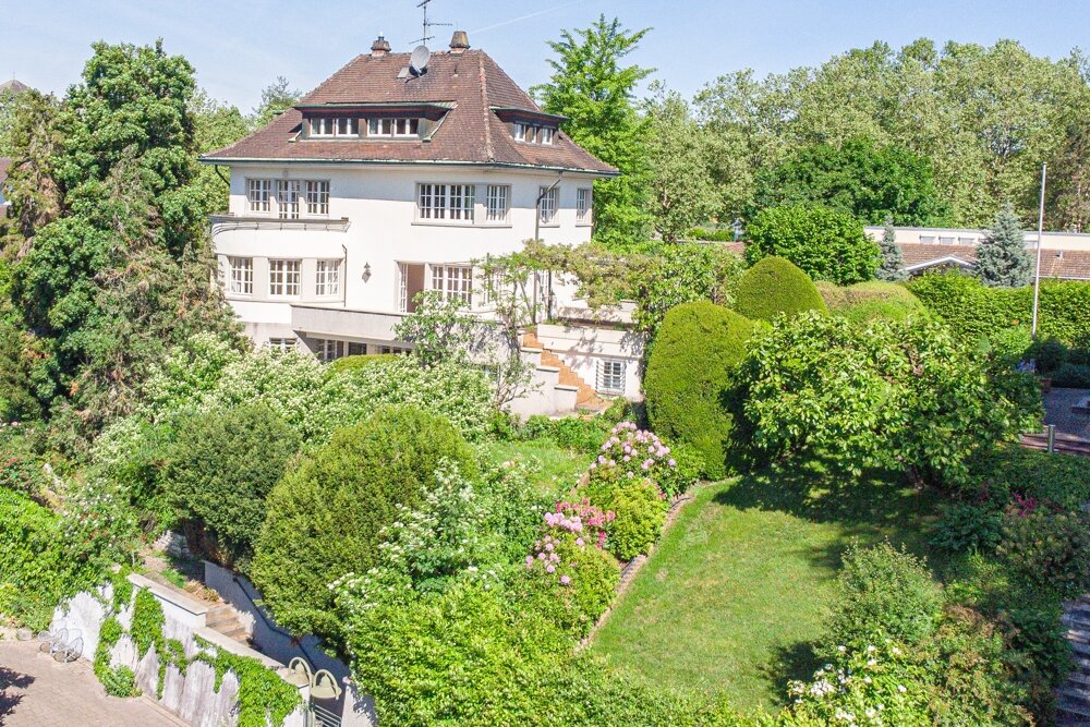 Einfamilienhaus zum Kauf 1.700.000 € 8,5 Zimmer 251 m²<br/>Wohnfläche 952 m²<br/>Grundstück Warmbach Rheinfelden 79618