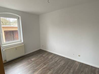 Wohnung zur Miete 225 € 2 Zimmer 45 m² EG Straße der Einheit 17 Wüstenbrand Hohenstein-Ernstthal 09337