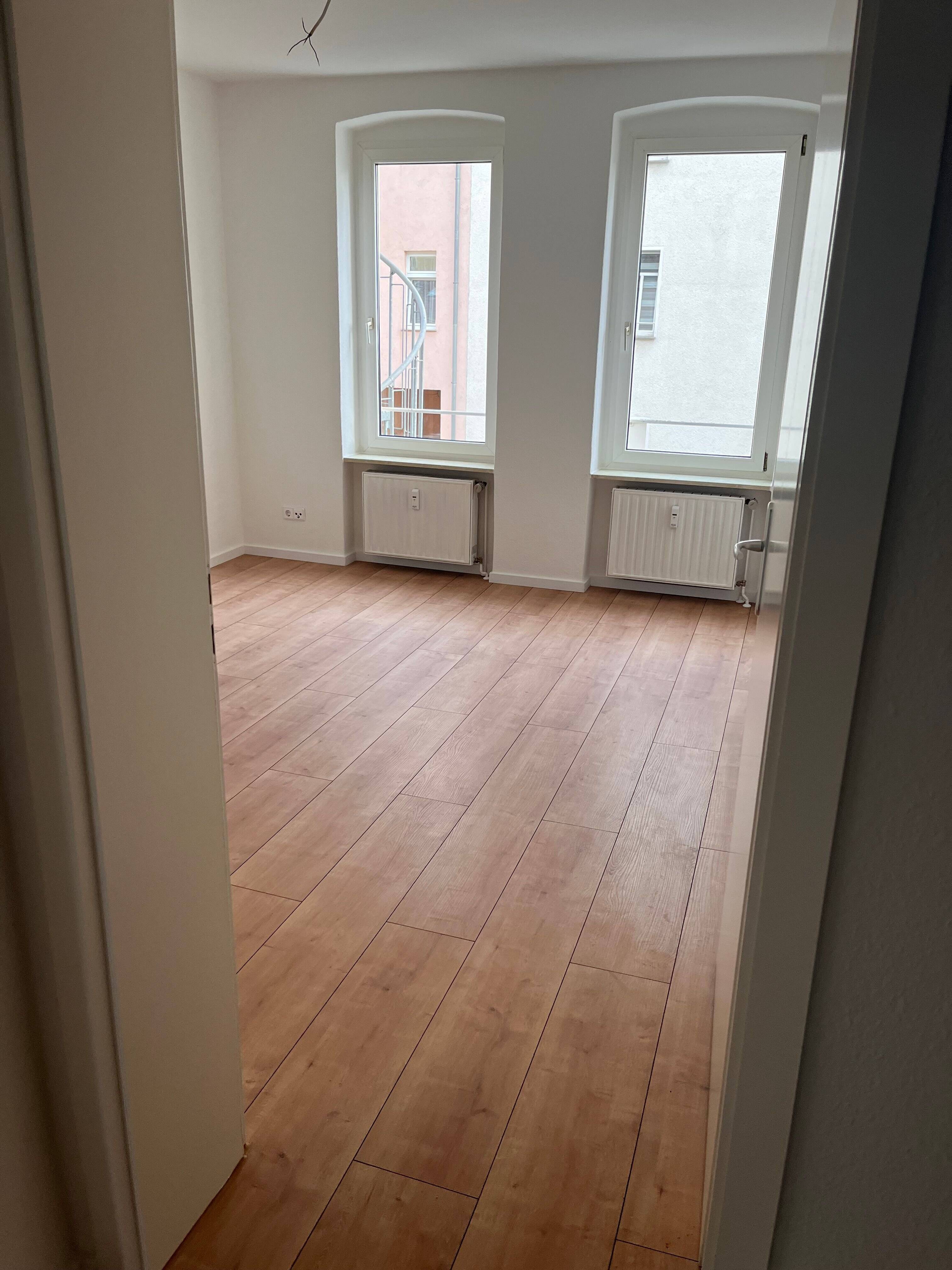 Property thumbnail 2