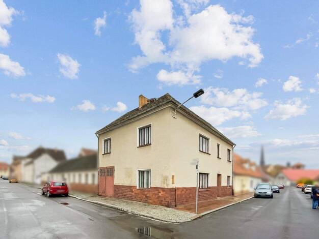 Stadthaus zum Kauf 115.000 € 7 Zimmer 169 m² 341 m² Grundstück Doberlug-Kirchhain 03253