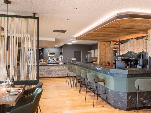 Restaurant zum Kauf 245 m² Gastrofläche Fiss 6533