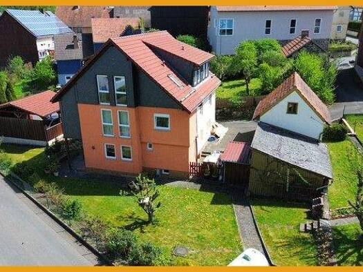 Mehrfamilienhaus zum Kauf provisionsfrei 199.000 € 8 Zimmer 193 m² 436 m² Grundstück Hopfgarten Schwalmtal 36318