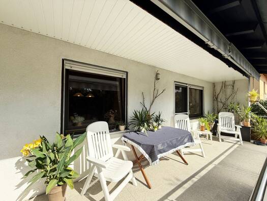 Einfamilienhaus zum Kauf 570.000 € 6 Zimmer 115 m² 584 m² Grundstück Tegernheim 93105