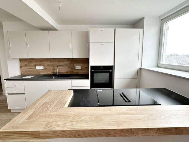 Wohnung zur Miete 1.020 € 3 Zimmer 114,9 m² Innenstadt Zwickau 08056