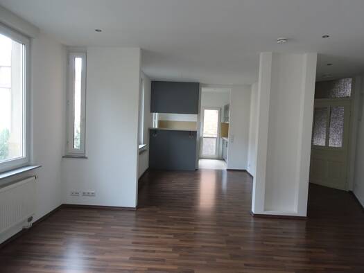Wohnung zur Miete 920 € 3 Zimmer 63 m² Geschoss 1/3 frei ab sofort Süd Stuttgart 70199