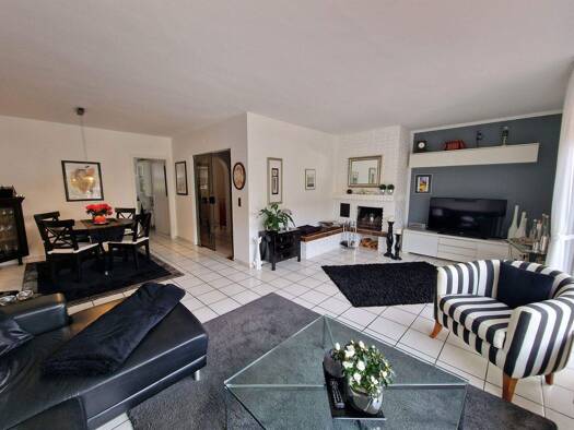 Reihenendhaus zum Kauf 520.000 € 6 Zimmer 150 m² 331 m² Grundstück Dümpten Mülheim an der Ruhr 45475