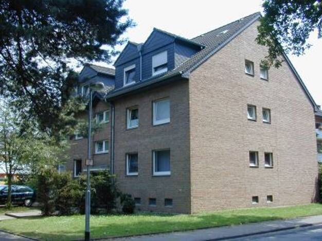 Wohnung zur Miete nur mit Wohnberechtigungsschein 355 € 3,5 Zimmer 78,8 m² 1. Geschoss frei ab 01.11.2026 Sternbuschweg 23 Voerde Voerde (Niederrhein) 46562