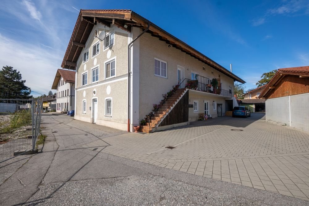 Wohnung zum Kauf 294.000 € 4 Zimmer 92 m²<br/>Wohnfläche 2.<br/>Geschoss Bad Endorf 83093