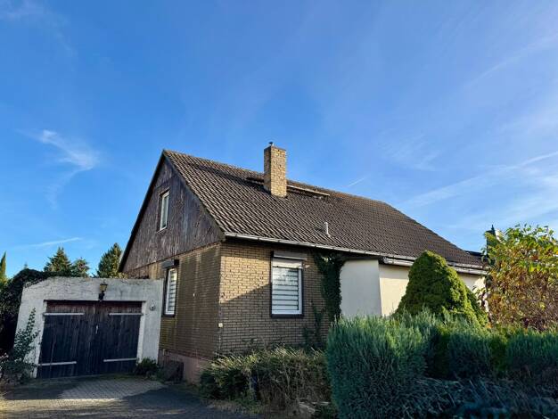 Einfamilienhaus zum Kauf 295.000 € 6 Zimmer 140 m² 637 m² Grundstück Schkeuditz Schkeuditz 04435