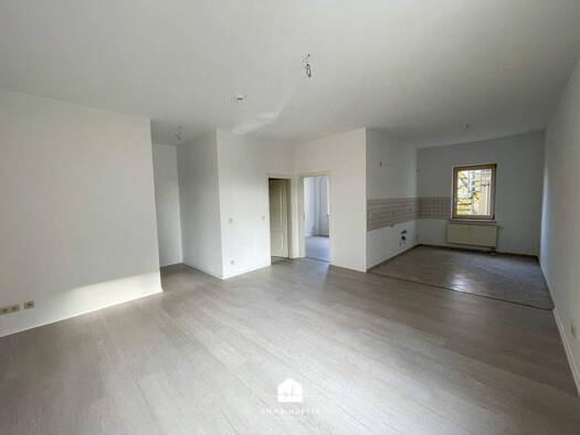 Wohnung zur Miete 270 € 2 Zimmer 45,8 m² 2. Geschoss frei ab sofort Friedrich-Engels-Straße 13 Innenstadt Gera 07545