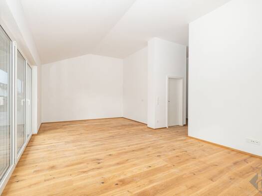 Terrassenwohnung zum Kauf - Erstbezug 549.000 € 3 Zimmer 82,1 m² 1. Geschoss Eugendorf 5301