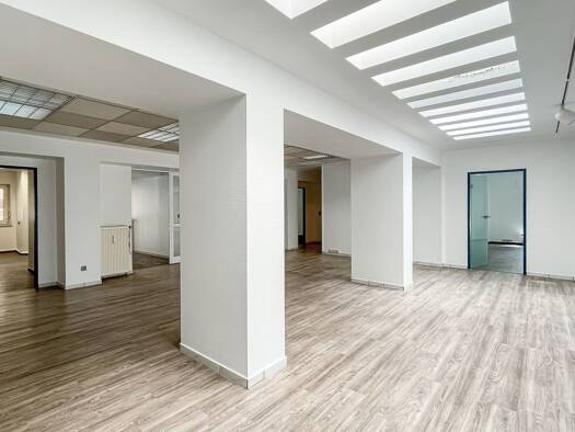 Praxis zur Miete provisionsfrei 2.862 € 9 Zimmer 350 m² Bürofläche Westring 21 Innenstadt Mitte 44787