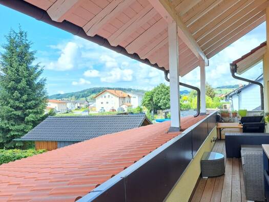Terrassenwohnung zur Miete 720 € 2,5 Zimmer 80 m² Geschoss 1/1 frei ab 15.09.2025 Aschau Aschau am Inn 84544